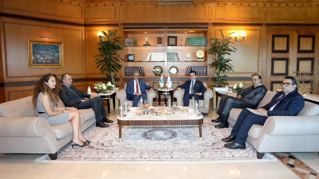 المدير العام للألكسو يزور مقر الإيسيسكو في الرباط