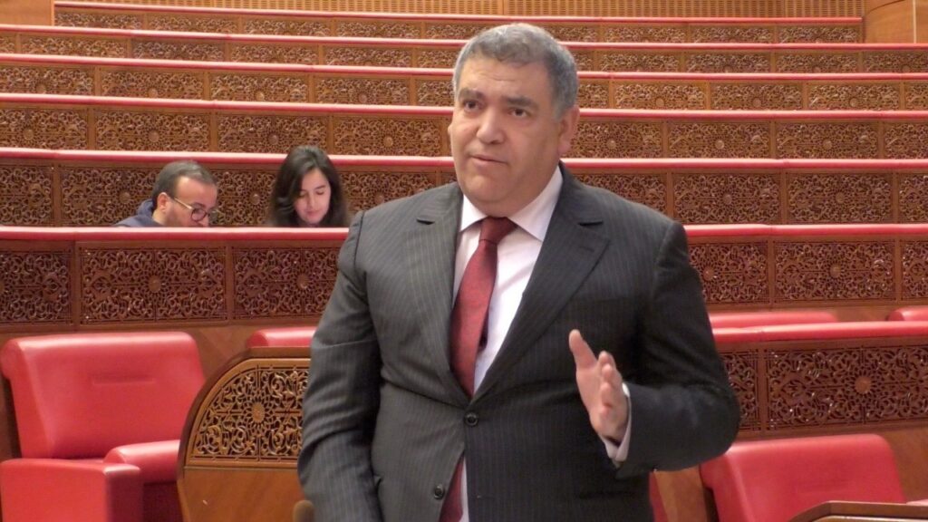 لفتيت يعلن عن تجميد إصدار هذه الكريمات