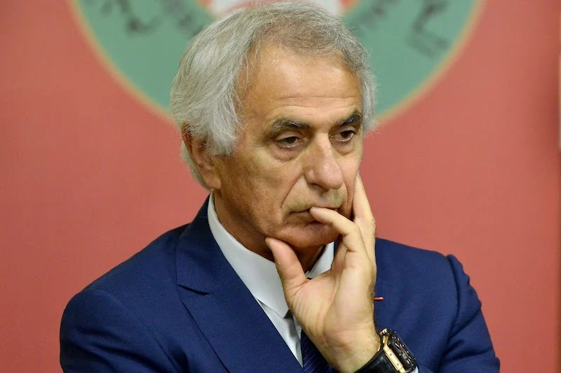 هل منحة الجامعة 3 ملايين يورو مقابل رحيل خاليلوزيتش؟