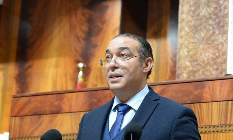 أوزين على رأس حزب الحركة الشعبية