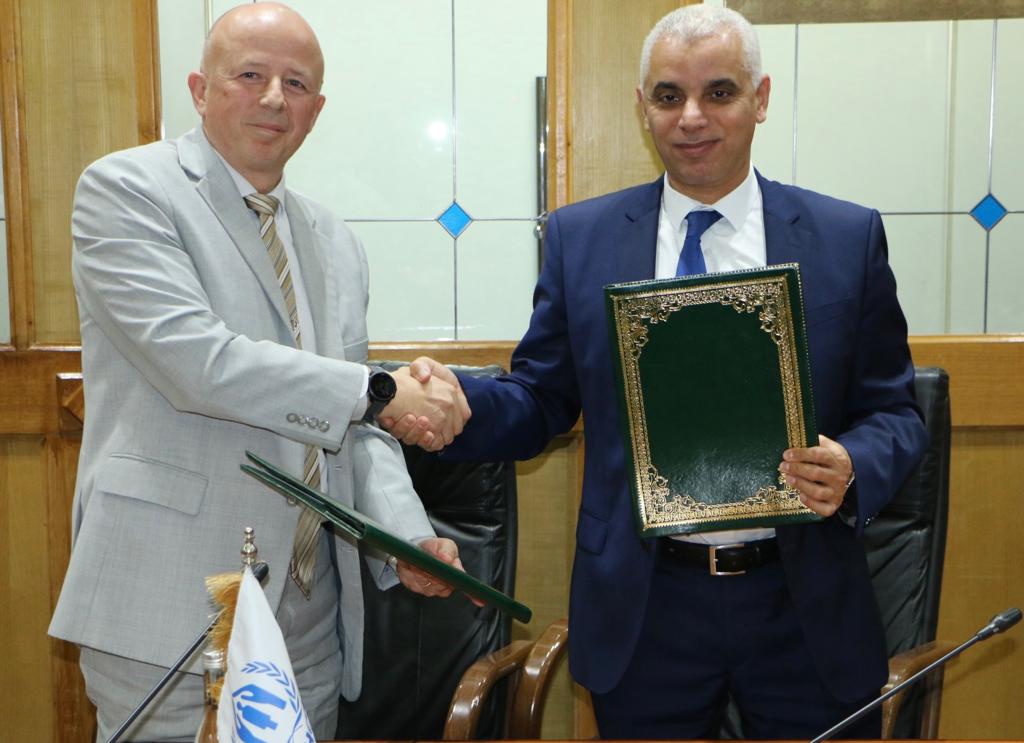 ٱيت الطالب يوقع اتفاقية تعاون مع المفوضية السامية لشؤون اللاجئين لتسهيل ولوج اللاجئين للخدمات الصحية والحماية الاجتماعية