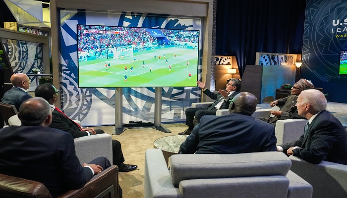 بايدن يتعاطف مع المنتخب المغربي