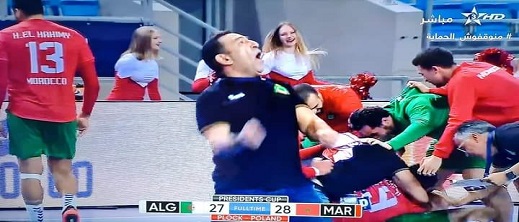 منتخب اليد يفوز على الجزائر في آخر الثواني