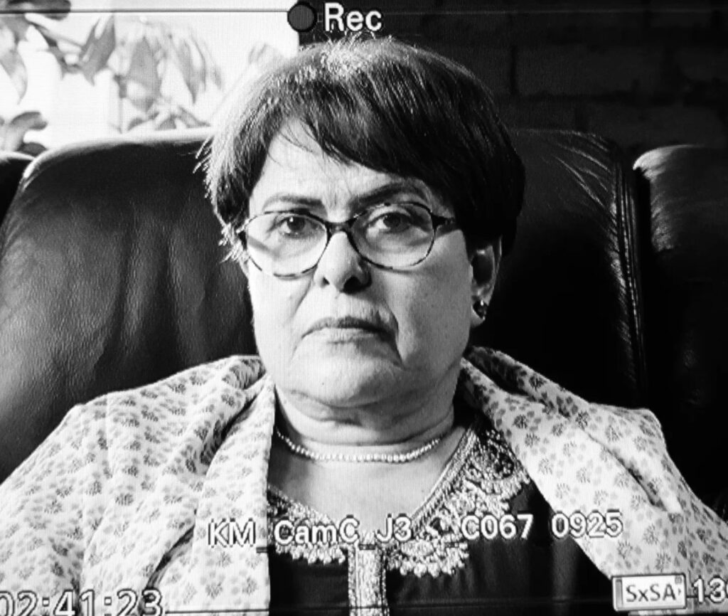 بعد صراع طويل مع السرطان.. وفاة الفنانة خديجة أسد