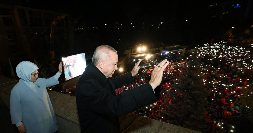 مــن يقـدر على إطفـاء “مصباح ” رجب اردوغان…؟