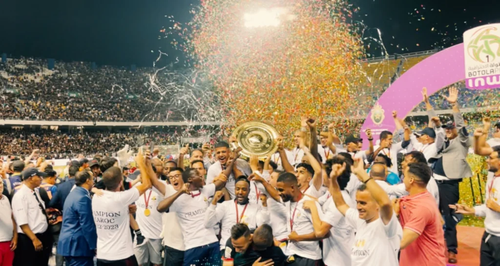 العاصمة الرباط.. بالصور.. احتفالية كبرى للجيش الملكي بلقب الدوري (صور)