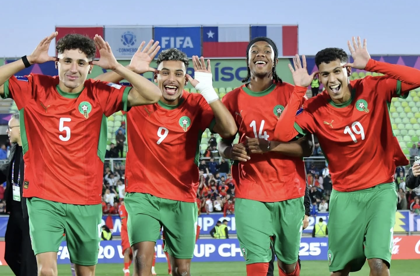 أشبال الأطلس يصنعون التاريخ.. المغرب إلى نهائي كأس العالم للشباب في التشيلي أشبال الأطلس يصنعون التاريخ.. المغرب إلى نهائي كأس العالم للشباب في التشيلي
