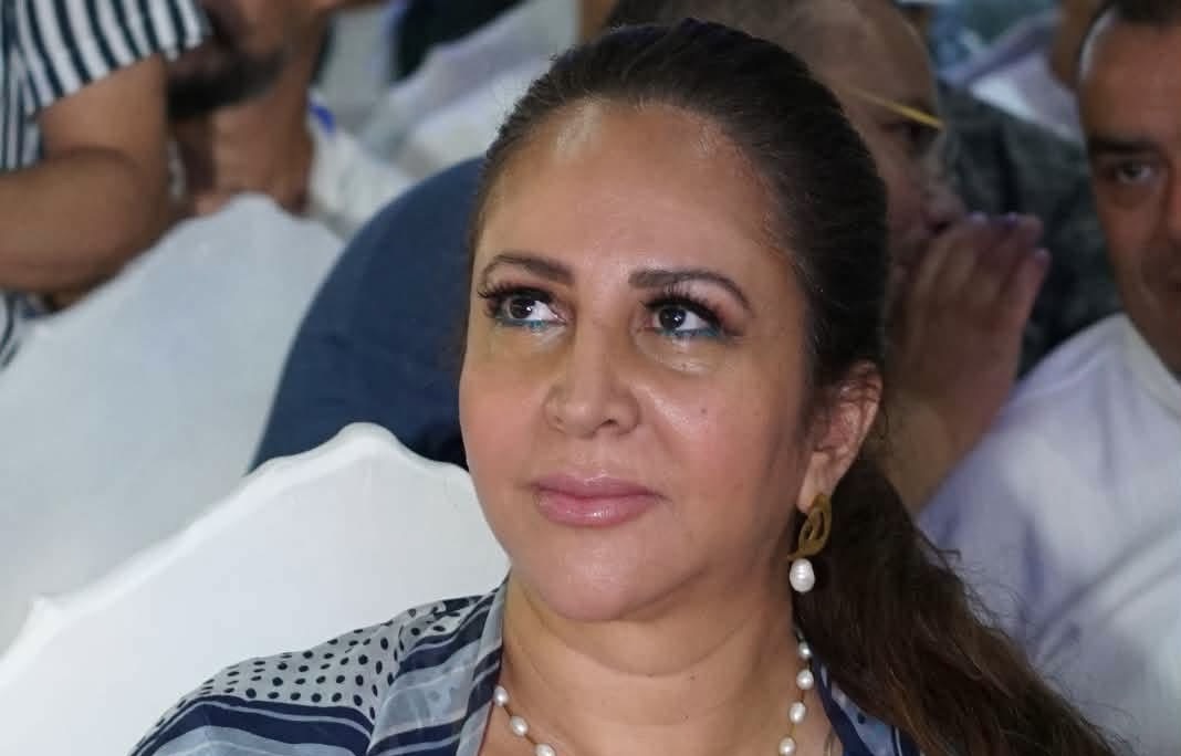 نساء 17 البرلمان يستقبل زوجة لقجع هدى المغاري